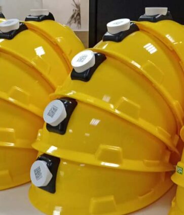 Dispositivo alerta trabalhadores para risco em obras e fábricas