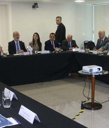 Encontro entre IBRAM e Ministério Saudita visa a negócios e investimentos