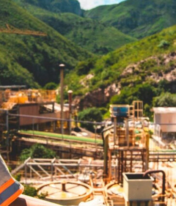 CBPM: Aproximação com instituições francesas busca consolidar Bahia como protagonista no setor mineral