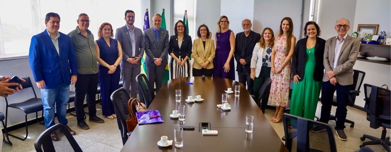 GO assina acordo para criação do Centro de Ciências e Tecnologia Mineral