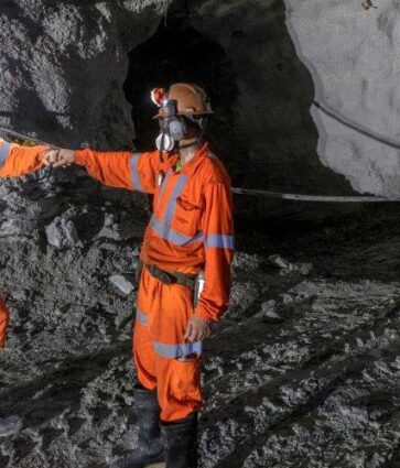AngloGold Ashanti registra fluxo de caixa livre recorde de US$ 1,2 bilhão
