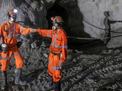 AngloGold Ashanti registra fluxo de caixa livre recorde de US$ 1,2 bilhão
