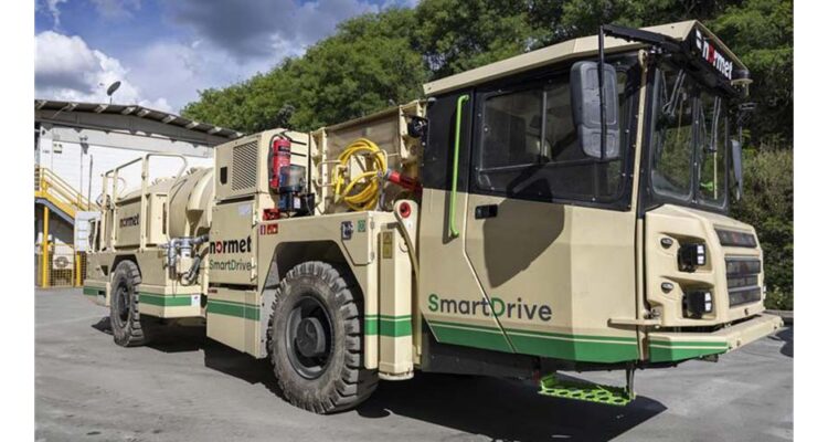 AngloGold Ashanti introduz primeira autobetoneira elétrica do Brasil em operação subterrânea