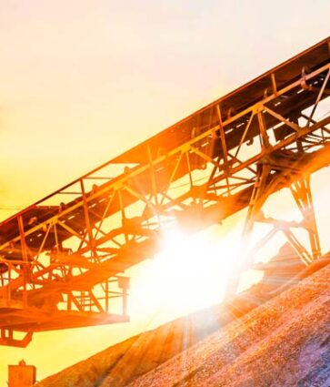 Mineração responde por 48% do saldo comercial no 1º semestre